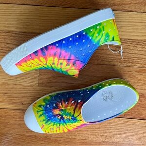 Native Shoes Vibrant Blue Green Water Shoes